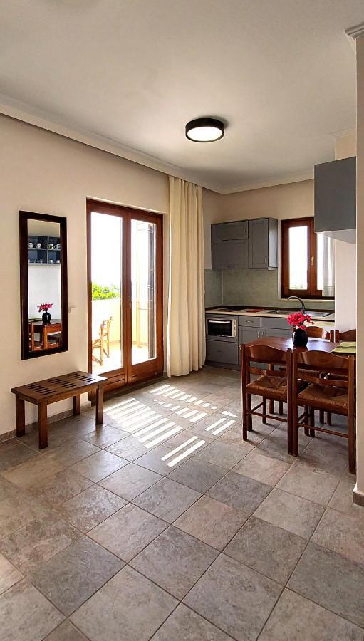Doma Apartments Фаласарна Екстер'єр фото