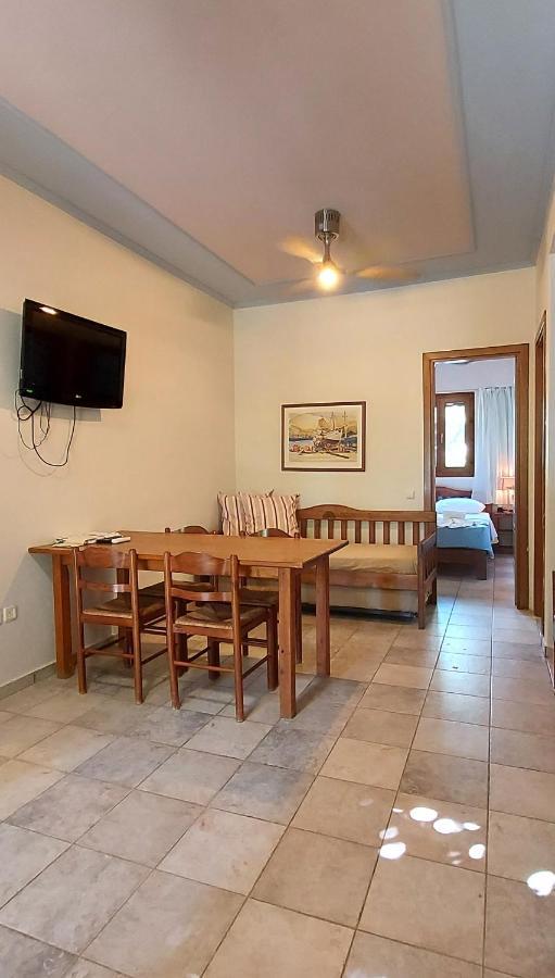 Doma Apartments Фаласарна Екстер'єр фото